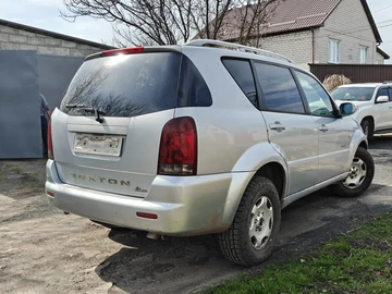 Авто SsangYong Rexton 2005 № 8642111