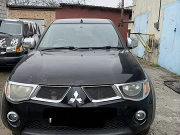 Авто Mitsubishi L 200 2008 № 8642126