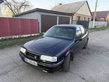 Авто Opel Vectra 1989 № 8642189