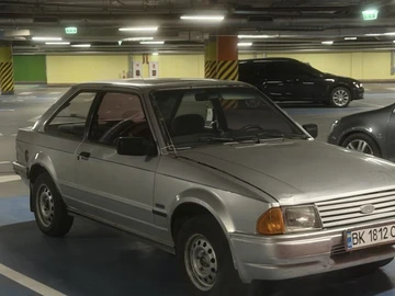 Авто Ford Escort 1986 № 8642196