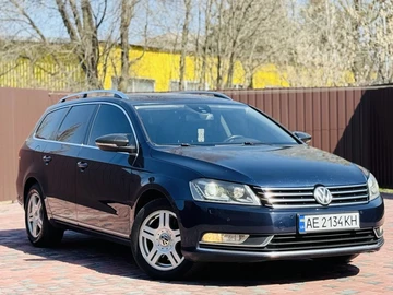 Авто Volkswagen Passat Variant 2014 № 8642444