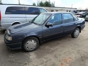 Авто Opel Vectra 1995 № 8642513