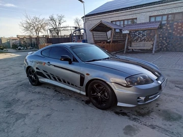 Авто Hyundai Coupe 2002 № 8642764