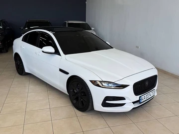 Авто Jaguar Xe 2019 № 8642831