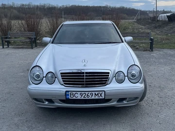 Авто Mercedes 220 1999 № 8643048