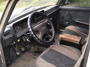 Авто ВАЗ 2107 1989 № 8643055