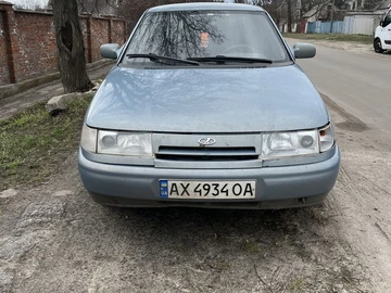 Авто ВАЗ 2110 2000 № 8643103