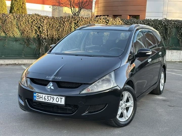 Авто Mitsubishi Grandis 2008 № 8643123