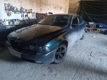 Авто BMW 5 Серия 1999 № 8643292
