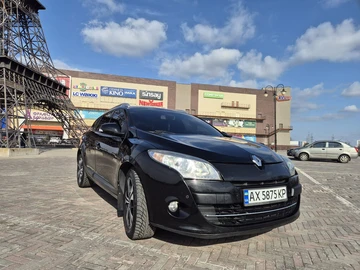 Авто Renault Megane 2011 № 8643300