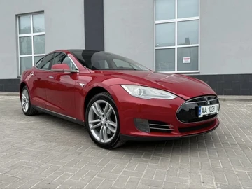 Авто Tesla Model S 2012 № 8643330