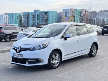 Авто Renault Grand Scenic 2016 № 8643332
