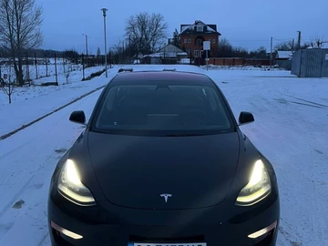 Авто Tesla Model 3 2018 № 8643360