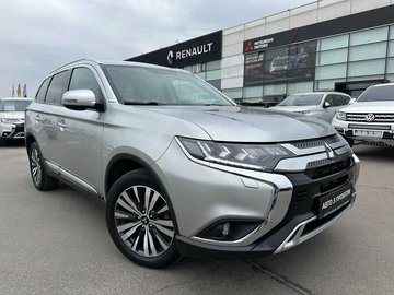 Авто Mitsubishi Outlander 2022 № 8643380