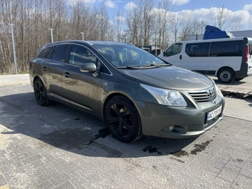 Авто Toyota Avensis 2009 № 8643400