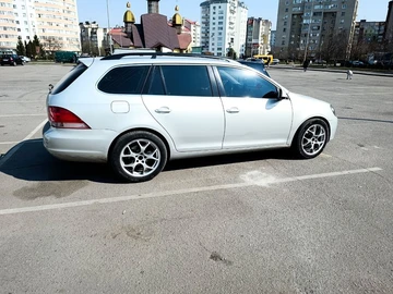 Авто Volkswagen Golf 2011 № 8643420