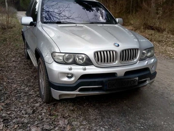 Авто BMW X5 2003 № 8643425