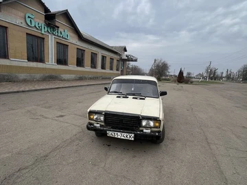 Авто ВАЗ 2107 1986 № 8643427