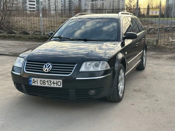 Авто Volkswagen Passat Variant 2003 № 8643429