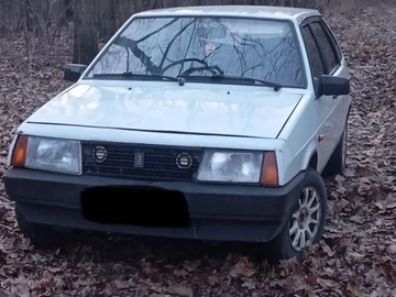 Авто ВАЗ 2109 1988 № 8643633