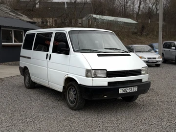 Авто Volkswagen Transporter 1995 № 8643683