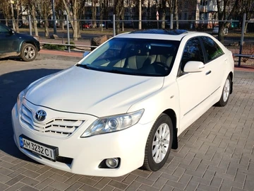 Авто Toyota Camry 2011 № 8643707
