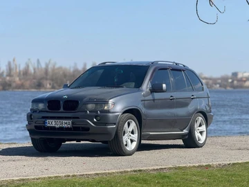 Авто BMW X5 2000 № 8643915