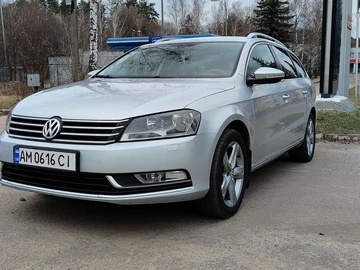 Авто Volkswagen Passat Variant 2010 № 8643916