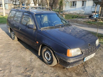 Авто Opel Kadett 1987 № 8643935