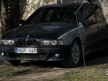 Авто BMW 5 Серия 2001 № 8644011