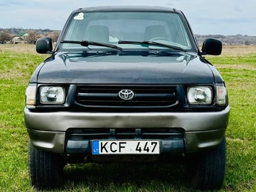 Авто Toyota Hilux Pick Up 2000 № 8644212