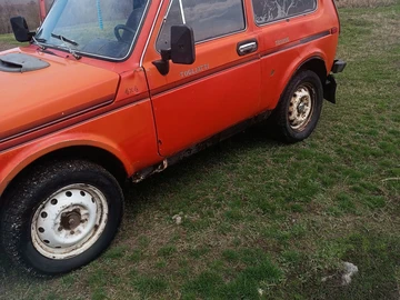 Авто ВАЗ 2121 1990 № 8644284