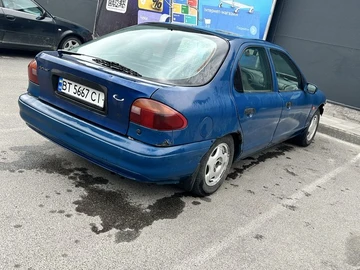 Авто Ford Mondeo 1995 № 8644303
