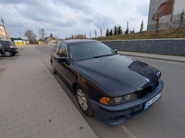 Авто BMW 5 Серия 1998 № 8644311