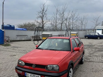 Авто Volkswagen Golf 1996 № 8644285