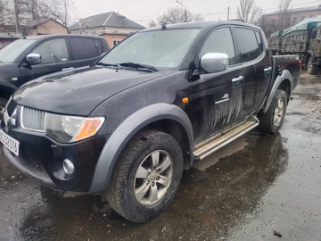 Авто Mitsubishi L 200 2008 № 8644591