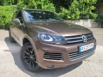 Авто Volkswagen Touareg 2013 № 8645028