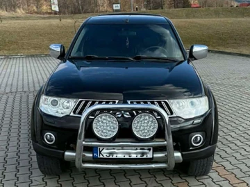 Авто Mitsubishi L 200 2010 № 8645070