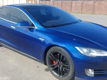 Авто Tesla Model S 2015 № 8645076