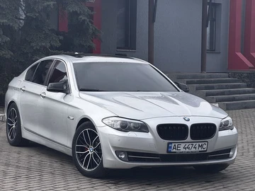 Авто BMW 5 Серия 2012 № 8645091