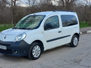 Авто Renault Kangoo Passenger 2011 № 8645096