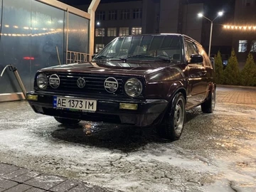 Авто Volkswagen Golf 1988 № 8645097