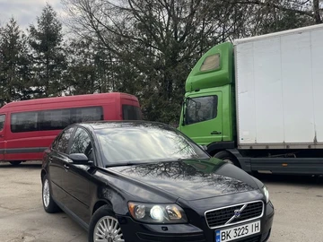 Авто Volvo S40 2005 № 8645101