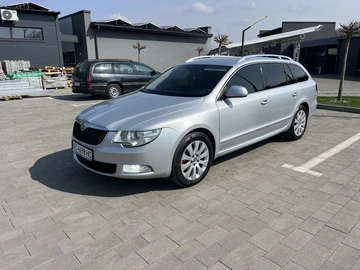 Авто Skoda Superb 2010 № 8645103