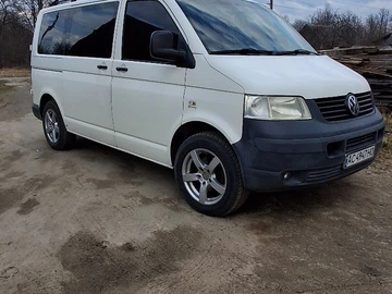 Авто Volkswagen Transporter 2009 № 8645110