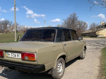 Авто ВАЗ 2105 1989 № 8645197
