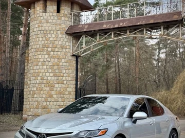 Авто Toyota Camry 2018 № 8645198