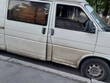 Авто Volkswagen Transporter 1993 № 8645214