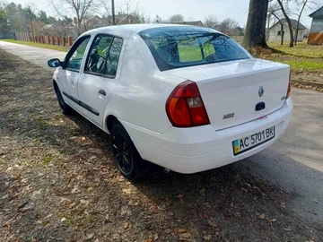 Авто Renault Clio 2004 № 8645340