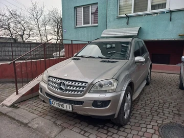 Авто Mercedes Ml Серия 2006 № 8645348